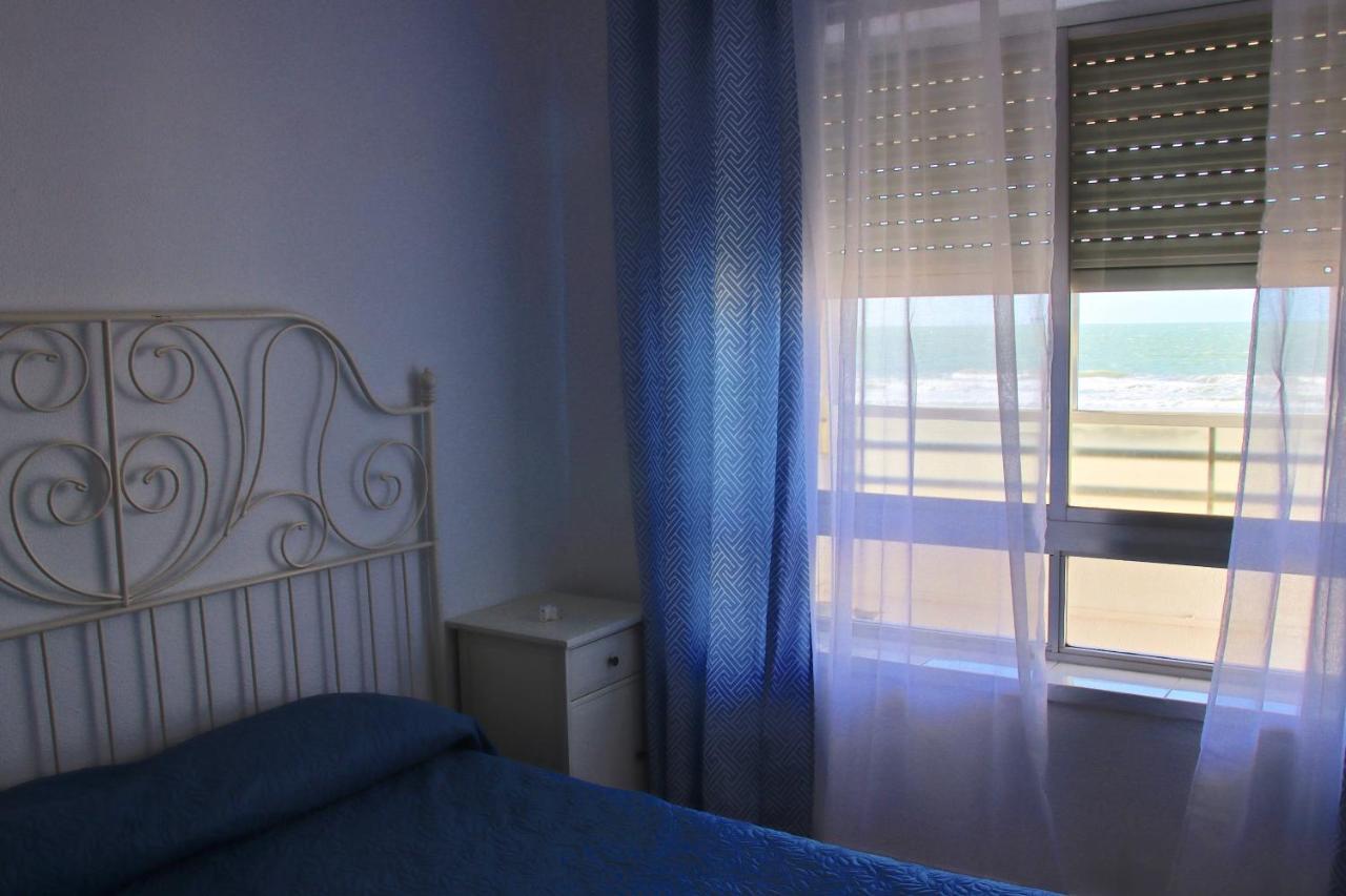 Aranpe Playa Cadiz Apartment Exterior photo